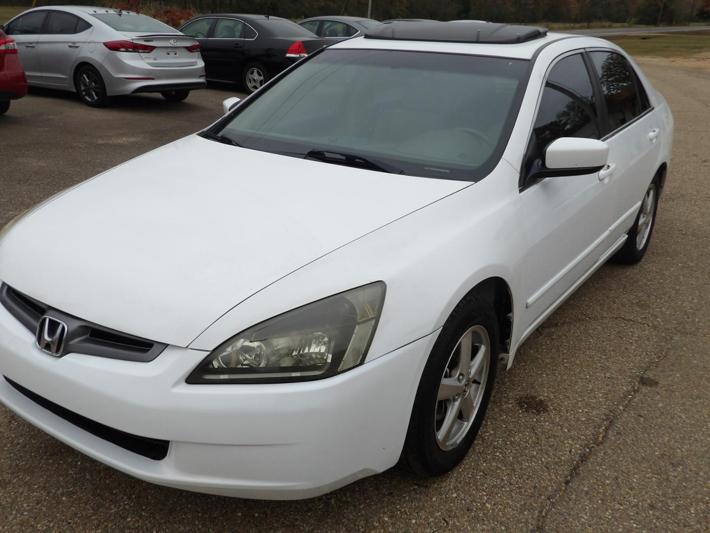 2004 Honda Accord EX-L (1HGCM56894A) with an 2.4L L4 DOHC 16V engine, automatic transmission, located at 401 First NE, Bearden, AR, 71720, (870) 687-3414, 33.726528, -92.611519 - Photo#0